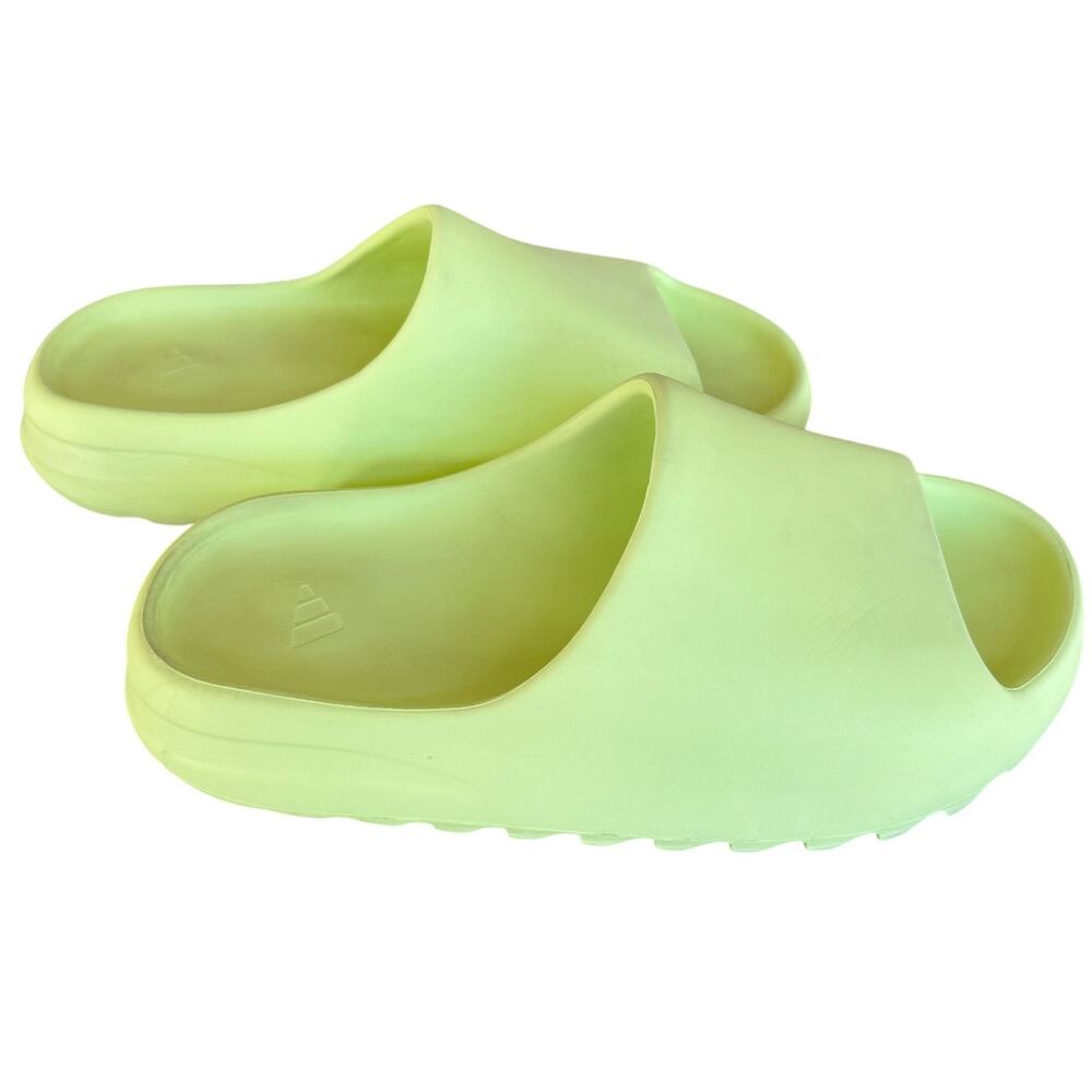 Yeezy Slide Green Men’s Size US 8 Green Glow Kanye Authentic Adidas Beach Resort